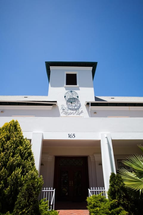 Other, Decorative detail, City view, Mountain view, Street view