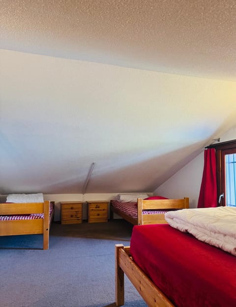 Les Menuires skis aux pieds Apartment in Les Allues