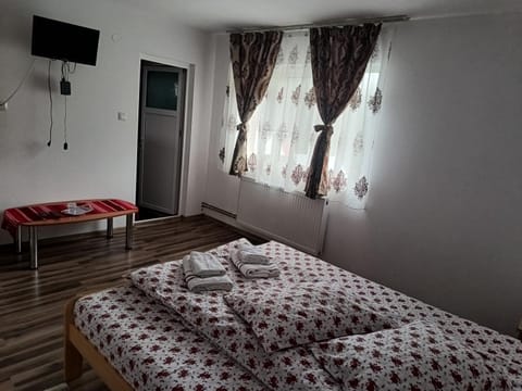 Cabana Colț de Rai Bed and Breakfast in Cluj County