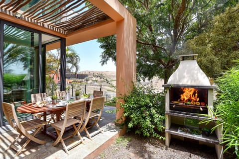 BBQ facilities, Balcony/Terrace