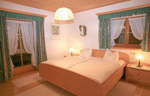 Gästehaus Gschwendtner - Chiemgau Karte Apartment in Berchtesgadener Land