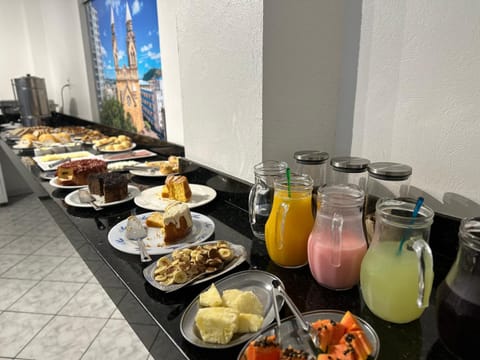 Food and drinks, Breakfast, Buffet breakfast