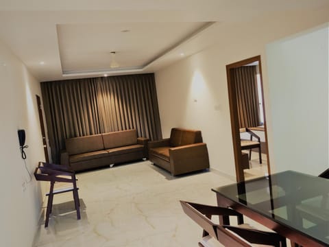 Adyar Plaza Inn Hotel in Mangaluru