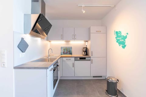 Kitchen or kitchenette, pet friendly