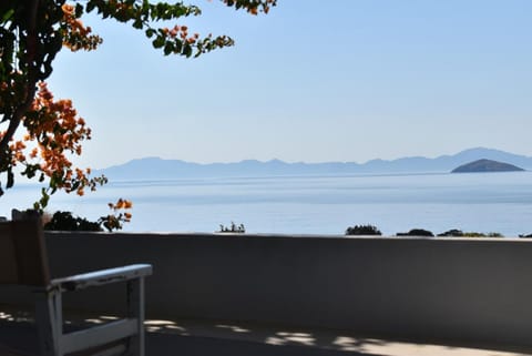 Nearby landmark, Natural landscape, Mountain view, Sea view