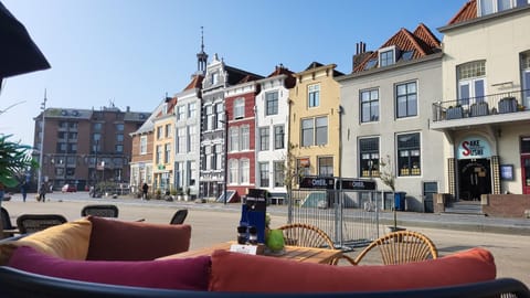Rijksmonument Havenzicht, met zeezicht, ligging direct aan zee en centrum Casa in Vlissingen