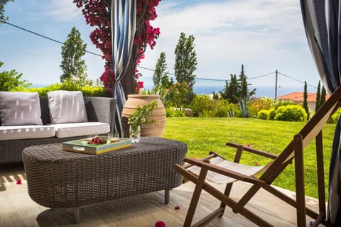 Seating area, Garden view, Sea view