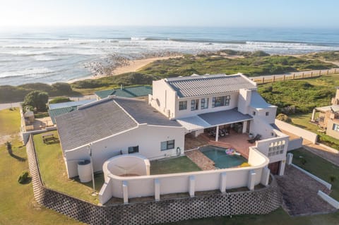 Property building, Beach, Quiet street view