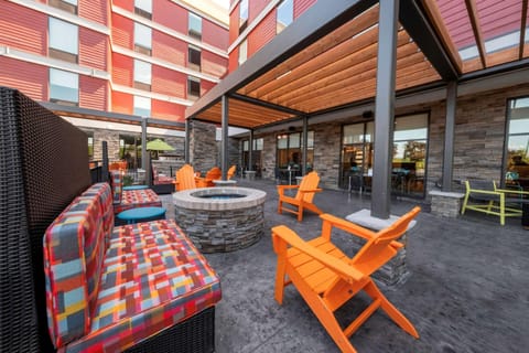 Home2 Suites By Hilton Portland Hillsboro Hotel in Tanasbourne