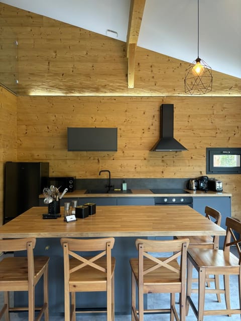 Les Chalets Perce Neige & Jacuzzi privatif, proximité Gerardmer & La Bresse Chalet in Gérardmer