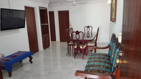 TV and multimedia, Living room, Dining area