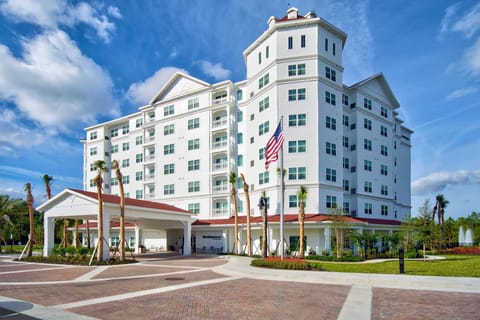 Residence Inn by Marriott Orlando at FLAMINGO CROSSINGS Town Center Hotel in Four Corners