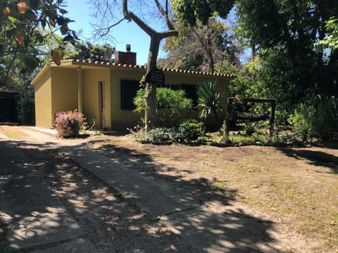 Marindia, hermosa casa, Ideal descanso, Montemar. House in Canelones Department, Uruguay