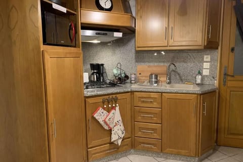 Coffee/tea facilities, Kitchen or kitchenette