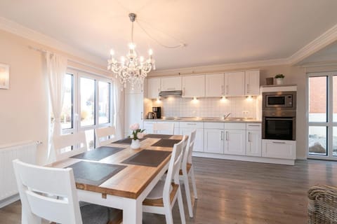 Lindenstraße 10 Sand & Sonne House in Ostholstein