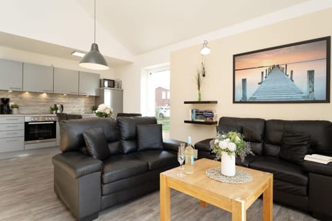 Sonnenstrahl & Wellengang Ferienhaus Sonnenstrahl House in Ostholstein