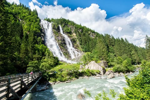 Natural landscape, Hiking