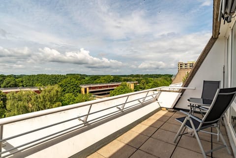 Natural landscape, View (from property/room), Balcony/Terrace
