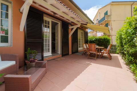 Property building, Patio