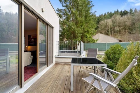 Stylish 2-Bed Gem, Nature & Comfort Appartement in Luxembourg