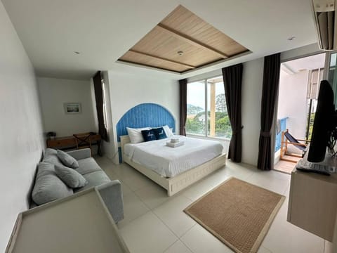 Costa Beach Residence & Jacuzzi Hotel in Pattaya City