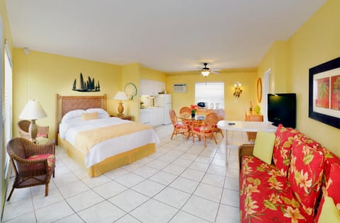 Tropic Seas Resort Hotel in Lauderdale-by-the-Sea
