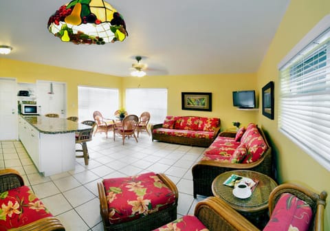 Tropic Seas Resort Hotel in Lauderdale-by-the-Sea
