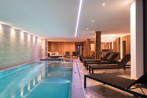 Spa and wellness centre/facilities, Swimming pool