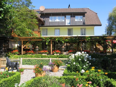 Facade/entrance, Garden