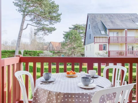 Studio L'Orée de Deauville by Interhome Apartamento in Benerville-sur-Mer