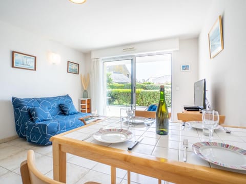 Apartment Résidence Villa Cassandre by Interhome Apartment in Quiberon