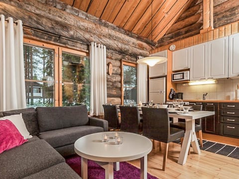 Holiday Home Hillankukka 5 by Interhome House in Norrbotten County, Sweden