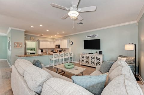 Kicback Cabana by Beach Retreats House in Holmes Beach