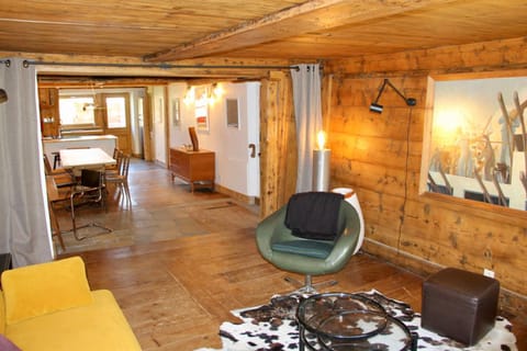 Large Flat At The Foot Of The Slopes Les Houches Condo in Les Houches