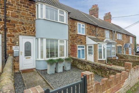 No33 SEAGULL BOUTIQUE COTTAGE House in Hunstanton