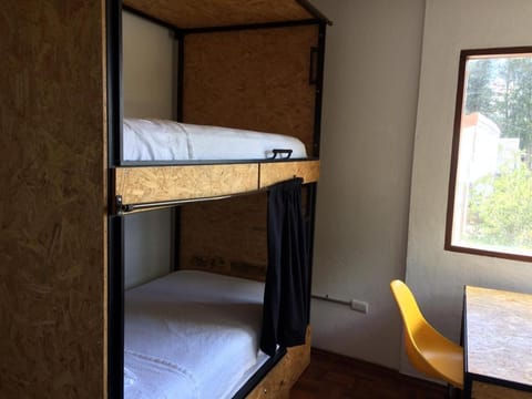 Photo of the whole room, Bedroom, bunk bed