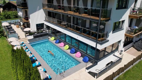 Property building, Swimming pool