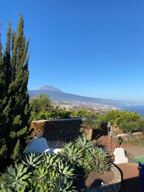 Garden, Balcony/Terrace, Mountain view, Sea view