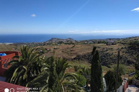 Day, Natural landscape, Mountain view, Sea view