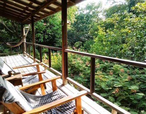 Sanpopo Tree Top Cottage - A Gold Standard Tourism Approved Vacation Home Copropriété in San Ignacio