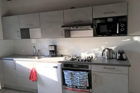 Maison bretonne rénovée WIFI avec grand jardin à TREBEURDEN - Réf 675 Villa in Lannion