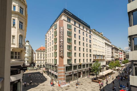 Property building, Bed, Street view