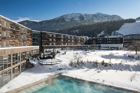 Property building, Garden, Skiing, Mountain view, Swimming pool