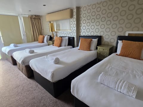 Contractor Bookers Liverpool City Centre Apartment in Liverpool