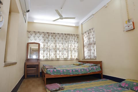 1 Room for 4 Guests OR 2 BHK for 4 to 10 Guests with AC for Families Condo in Hyderabad