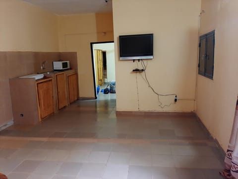 Appartement chambre salon climatisées, cuisine Condo in Guinea