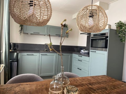 Welcome in - Vakantiewoning in natuurgebied en uitspanning Oranjezon I Koningin Emmaweg 26 Vrouwenpolder House in Oostkapelle