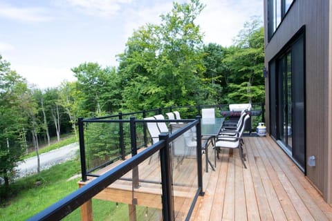 Patio, Balcony/Terrace, Garden view