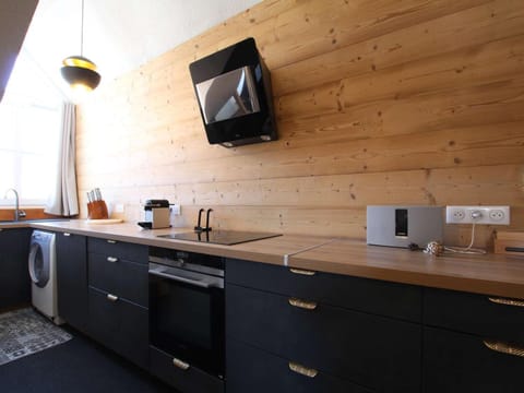 Appartement 4 pièces avec Mezzanine, 3 chambres à Briançon pour 10-12 personnes, Wi-Fi - FR-1-330C-118 Apartment in Briançon