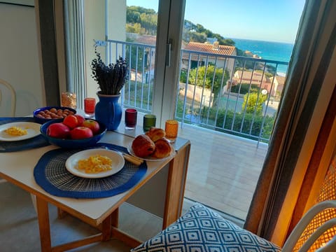 Dining area, Sea view